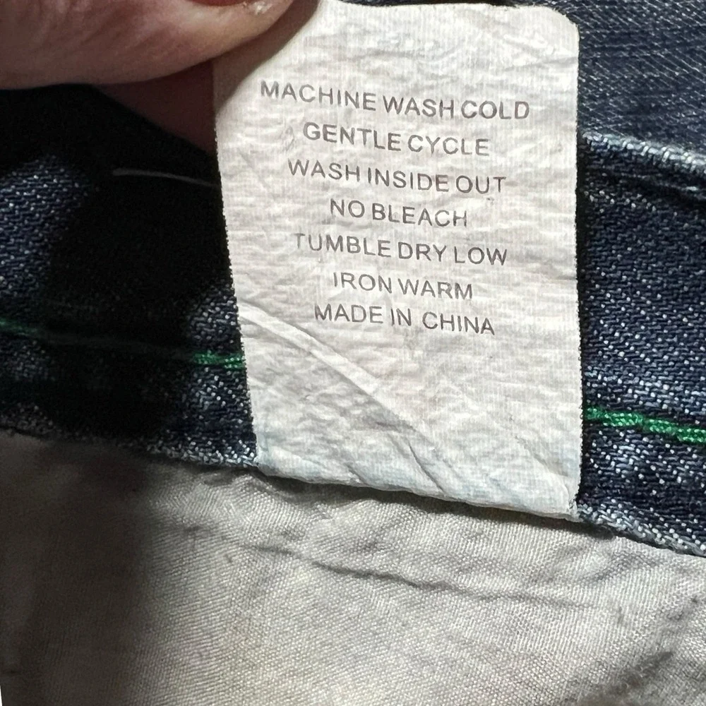 Flypaper‎ Jeans Mens 38x32 Blue Distressed Bootcut Denim Whiskered Green Thread